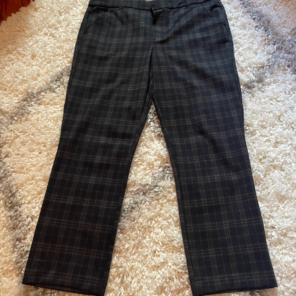 Women’s Plaid Black and Brown Pants